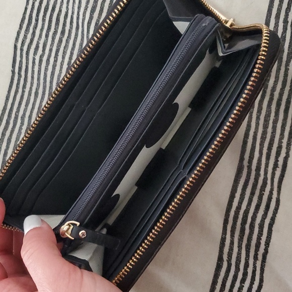 Kate Spade Wallet - Picture 8 of 12